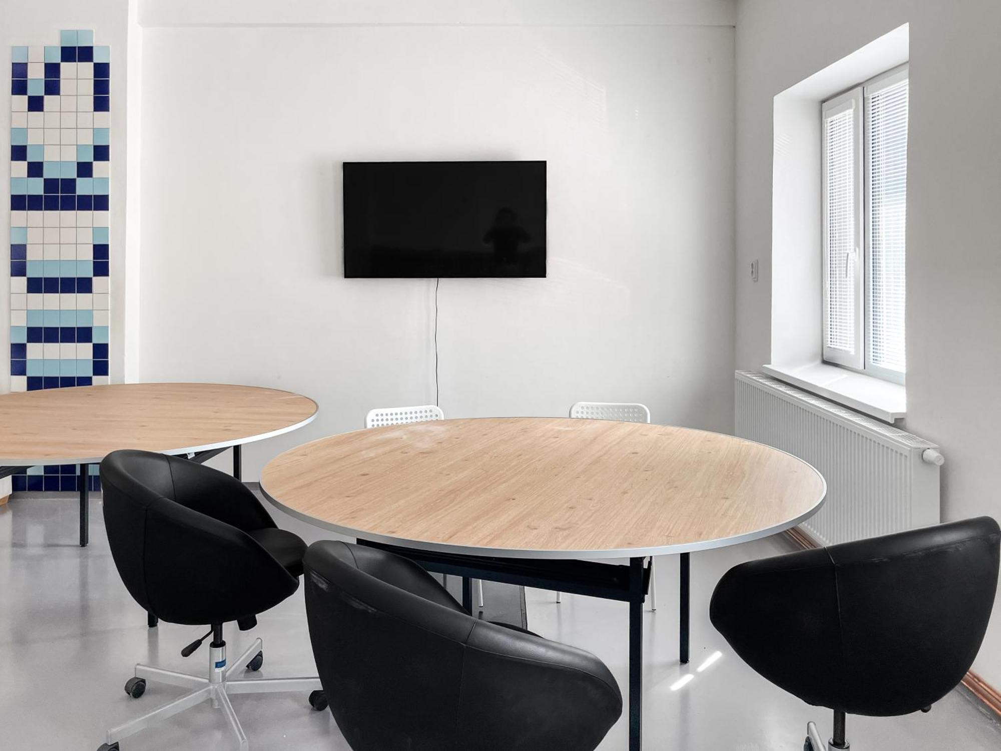 Beskydy House Hostel Roznov pod Radhostem Bagian luar foto